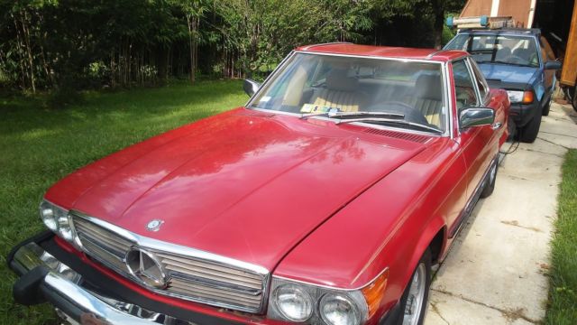 1982 Mercedes-Benz 300-Series Convertible