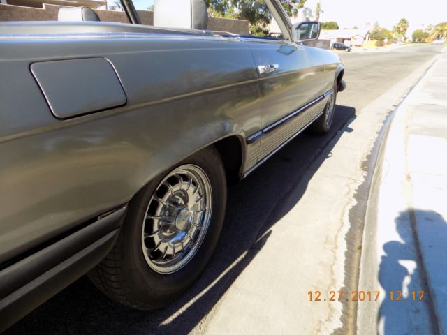 1982 Mercedes-Benz SL-Class Convertible