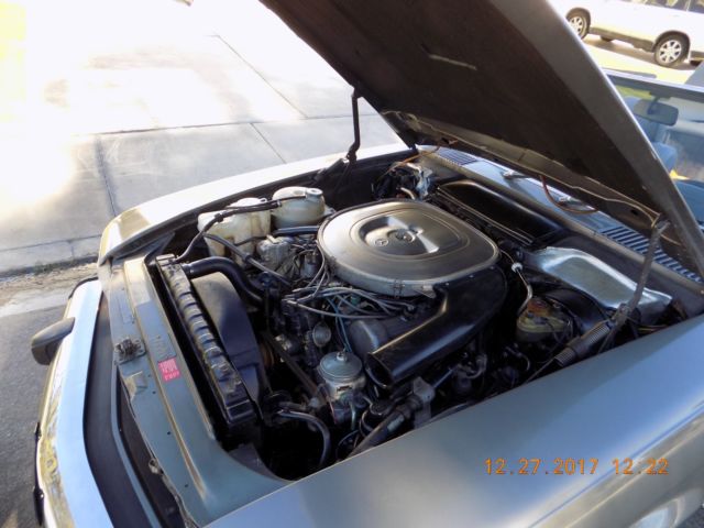 1982 Mercedes-Benz SL-Class Convertible