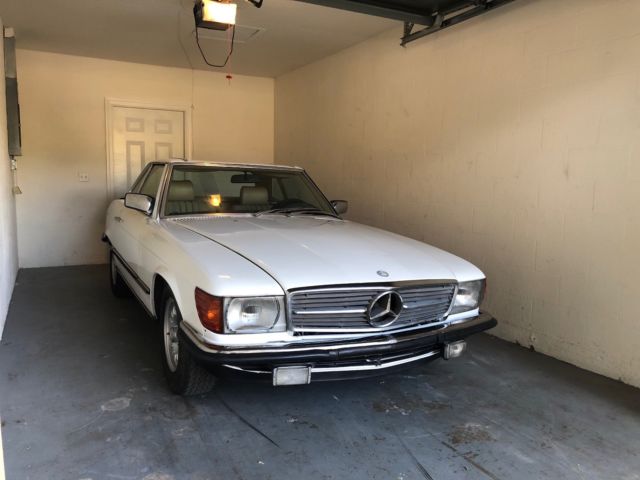 1982 White Mercedes-Benz SL-Class Convertible