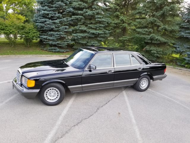 19820000 Black Mercedes-Benz Other Sedan