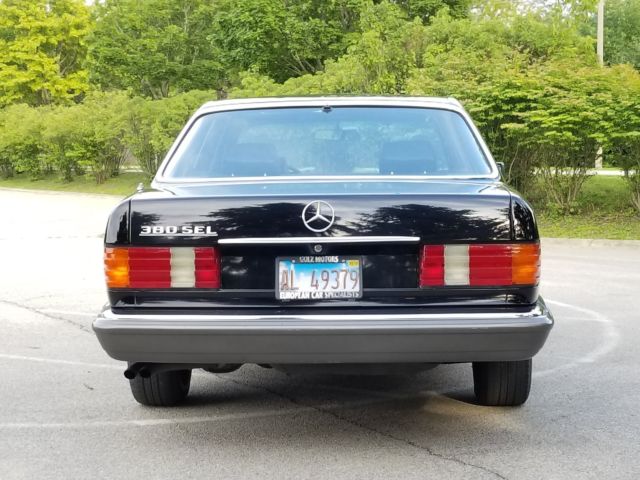 19820000 Black Mercedes-Benz Other Sedan