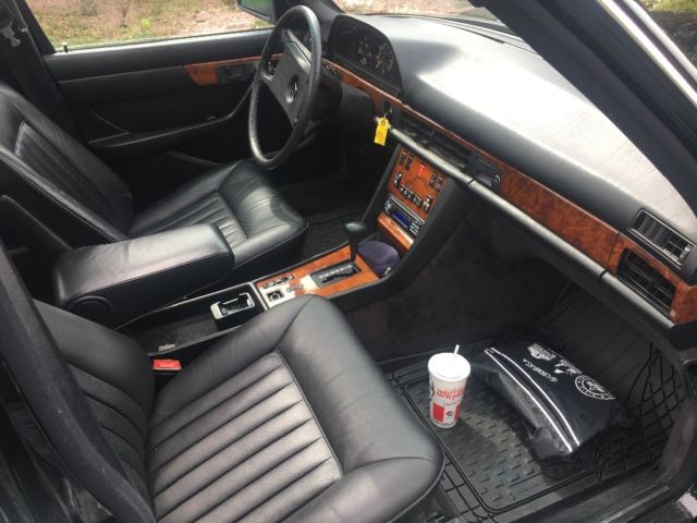 1982 Black Mercedes-Benz S-Class Sedan