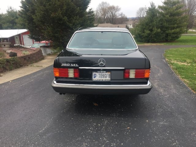1982 Black Mercedes-Benz S-Class Sedan