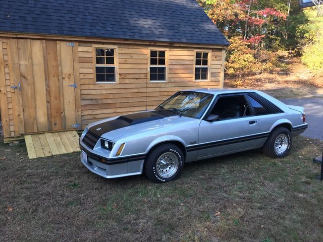 1982 Silver Ford Mustang Hatchback