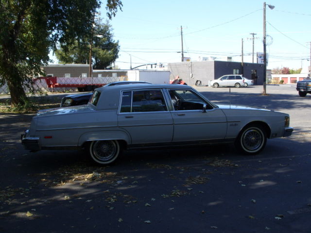 1982 Gray Oldsmobile Ninety-Eight Sedan