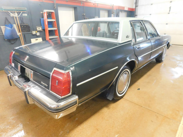 1982 Green Oldsmobile Eighty-Eight Sedan