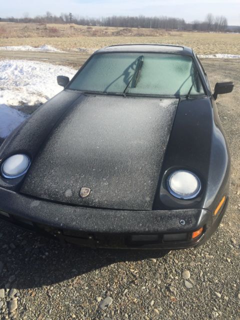 1982 Black Porsche 928