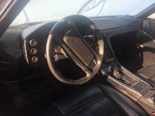 1982 Black Porsche 928