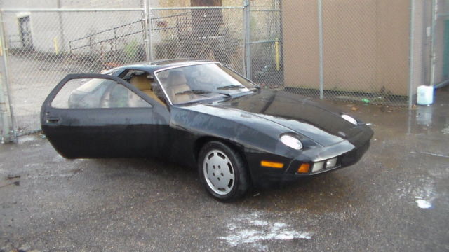 1982 black,charcoal Porsche 928 Coupe
