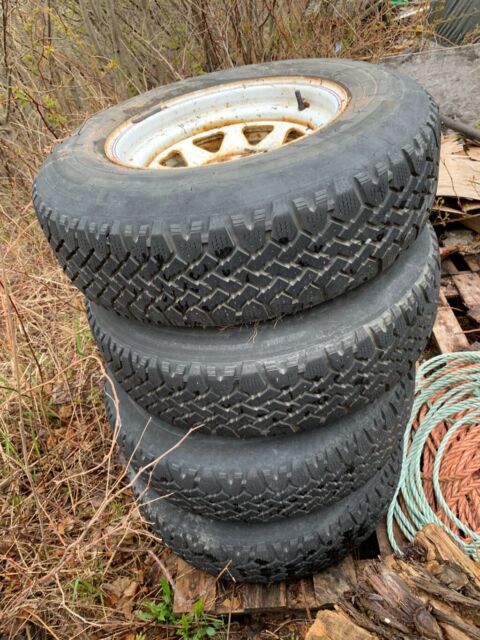 1982 Red Chevrolet C-10 Standard Cab Pickup