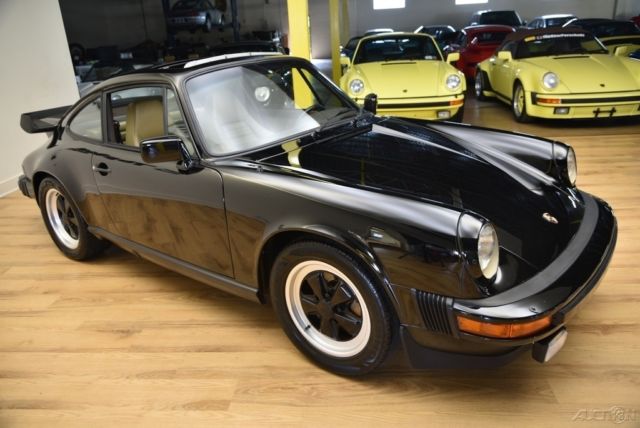 1982 Red Porsche 911 Other