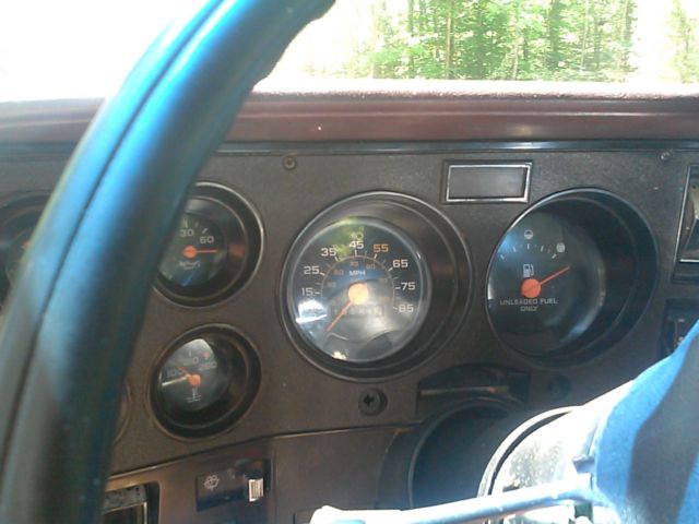 1982 midnight blue Chevrolet C-10 Cab & Chassis