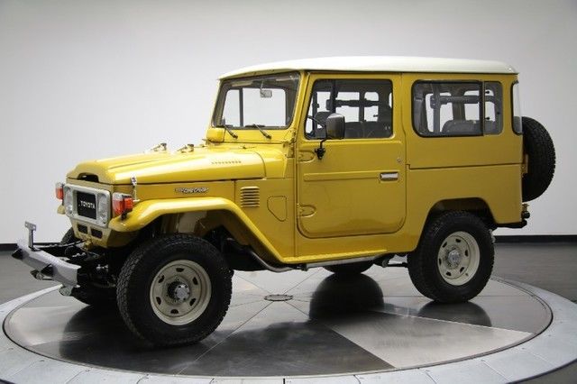 1982 Yellow Toyota Land Cruiser SUV