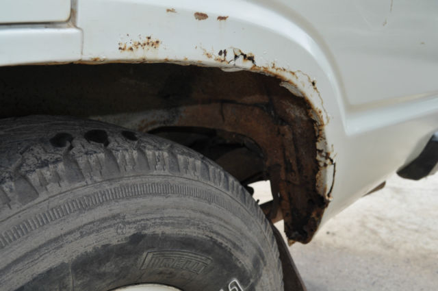 1982 White Toyota Land Cruiser SUV