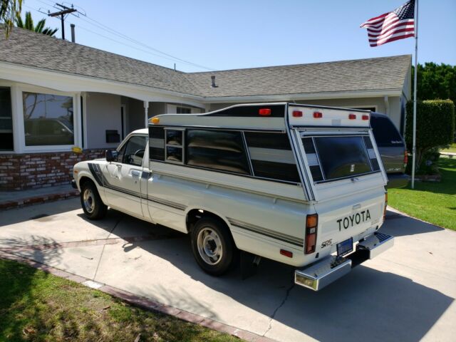 1982 White Toyota Pickup PICKUP