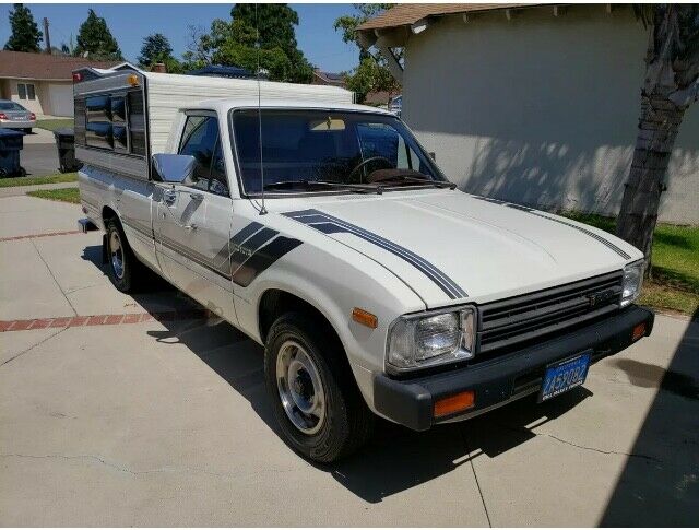 1982 White Toyota Tundra Standard Cab Pickup