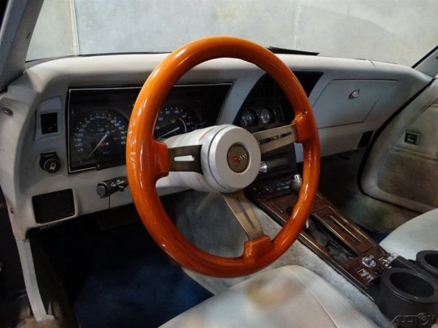 1982 Blue Chevrolet Corvette Coupe