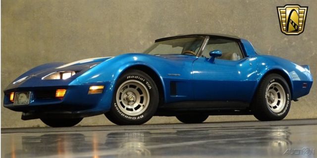 1982 Blue Chevrolet Corvette Coupe