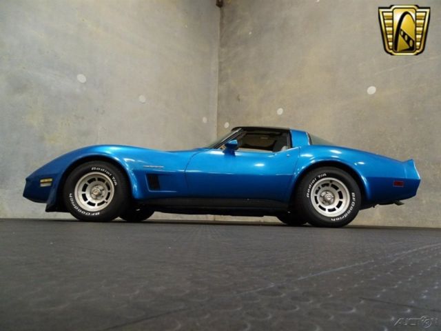 1982 Blue Chevrolet Corvette Coupe