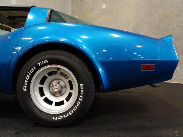 1982 Blue Chevrolet Corvette Coupe