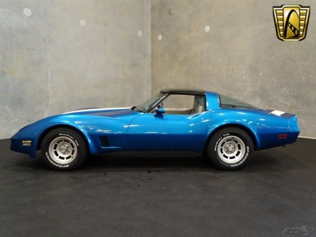 1982 Blue Chevrolet Corvette Coupe