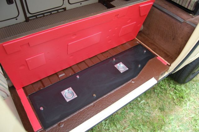 1982 Volkswagen Bus/Vanagon Van Camper