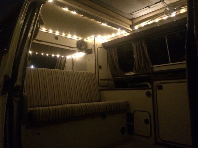 1982 Volkswagen Bus/Vanagon Van Camper