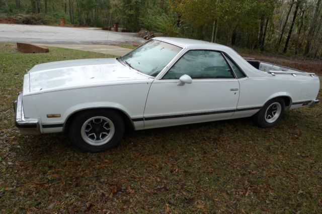 1983 White Chevrolet El Camino Standard Cab Pickup