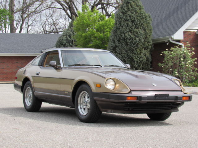 1983 Gold Nissan 280ZX Coupe