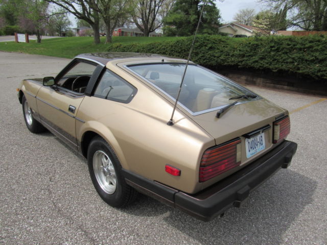 1983 Gold Nissan 280ZX Coupe