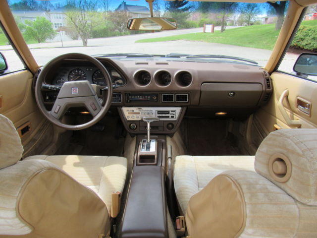 1983 Gold Nissan 280ZX Coupe