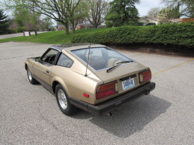 1983 Gold Nissan 280ZX Coupe
