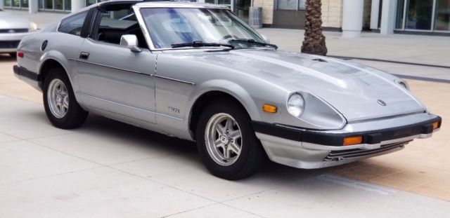 1983 Silver Nissan 280ZX Coupe