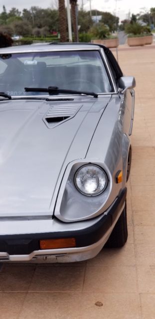 1983 Silver Nissan 280ZX Coupe