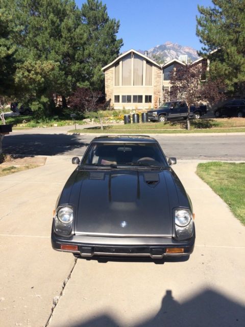 1983 Gray Nissan 280ZX Hatchback