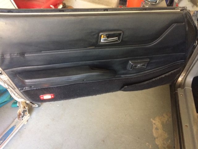 1983 Gray Nissan 280ZX Hatchback