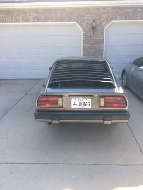 1983 Gray Nissan 280ZX Hatchback