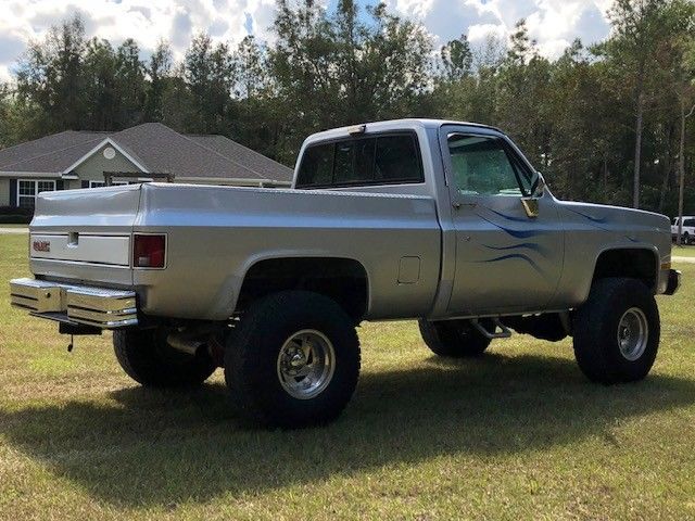 1983 Silver GMC Sierra 1500 truck