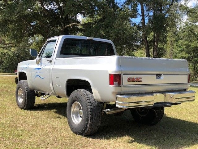 1983 Silver GMC Sierra 1500 truck