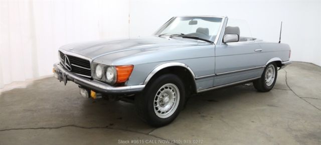1983 Silver Mercedes-Benz 200-Series