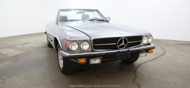 1983 Silver Mercedes-Benz 200-Series
