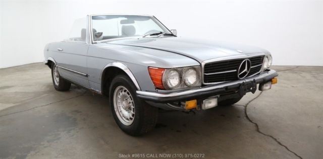1983 Silver Mercedes-Benz 200-Series