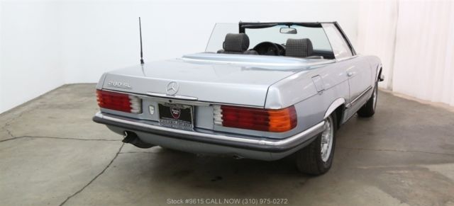 1983 Silver Mercedes-Benz 200-Series