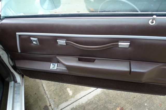 1983 White Chevrolet El Camino Standard Cab Pickup