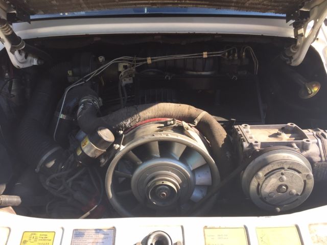 1983 White Porsche 911 Coupe