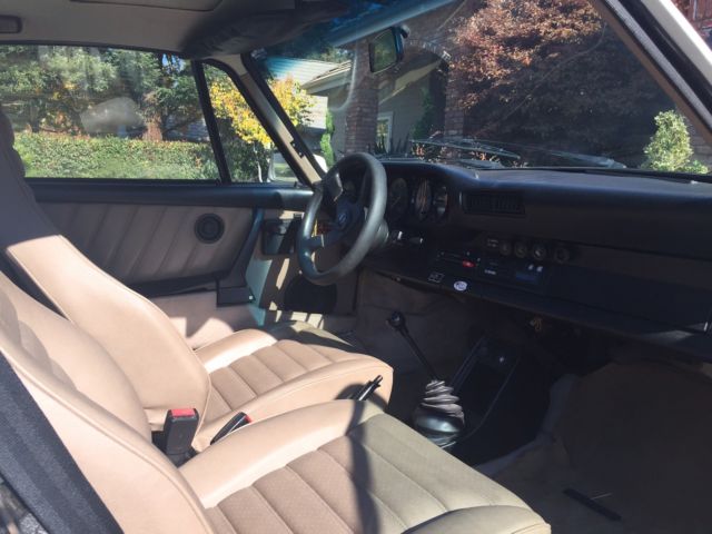 1983 White Porsche 911 Coupe