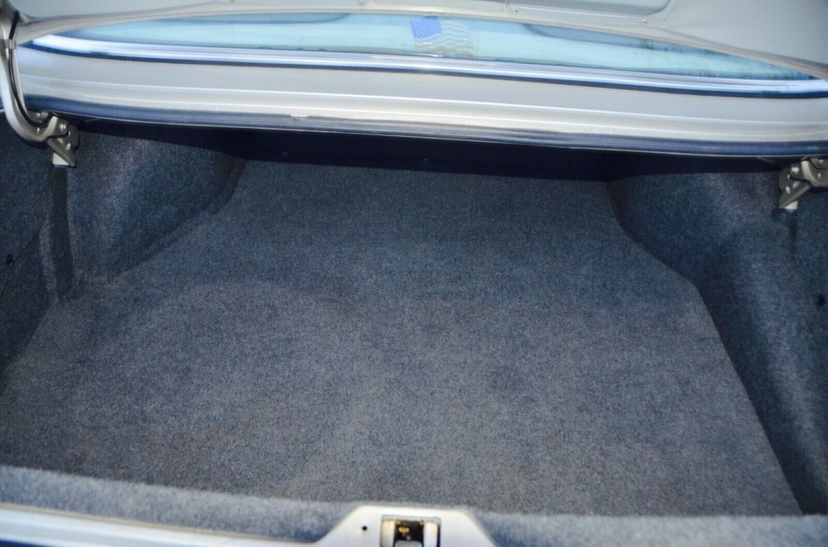 1983 Bronzitbeig Metallic BMW 6-Series Coupe