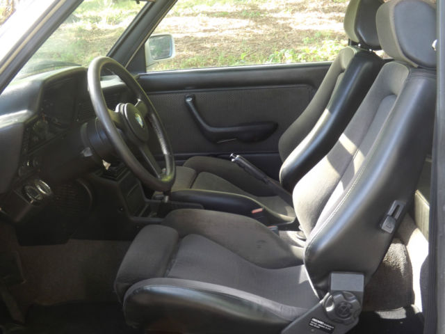 1983 Alpine White BMW 3-Series 2 door