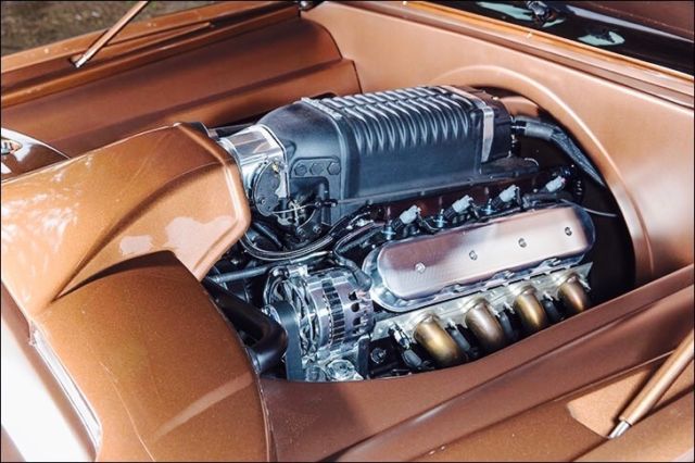 1983 Folded bronze/ pale adobe Chevrolet C-10 Fleet side